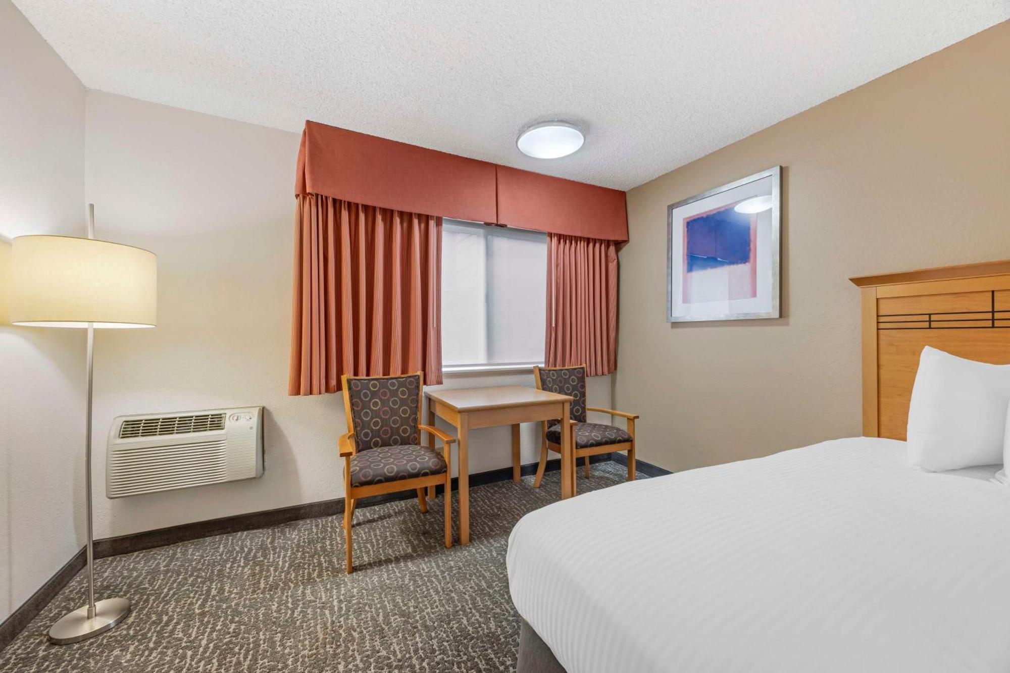 Best Western Aladdin Inn Келсо Экстерьер фото